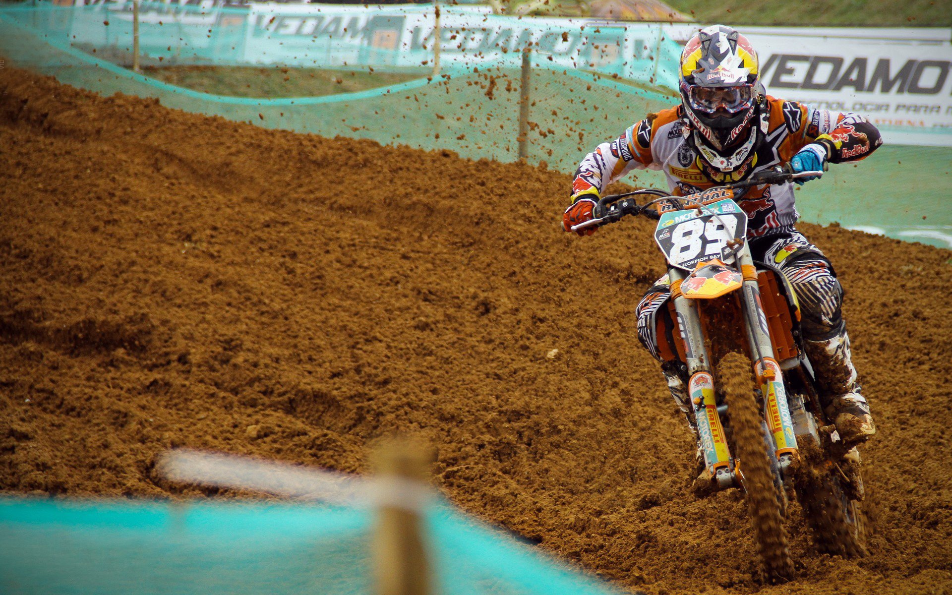 “巅峰对决：两大国手对垒，战术与技术的激烈碰撞”，巅峰对决1942